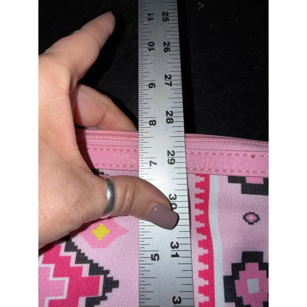 NEW Wrangler Pink Aztec CANVAS MAKEUP Zip Pouch BAG INSIDE SLIP POCKETS